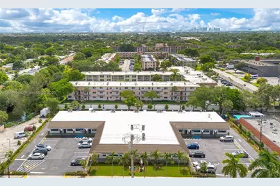 1072 Sunset Strip #1072, Sunrise, FL 33313 - Photo 3