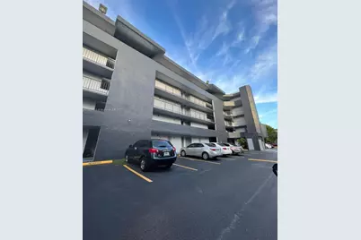 310 Fontainebleau Blvd #204, Miami, FL 33172 - Photo 3