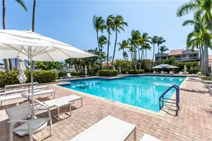 3610 Yacht Club Dr, Aventura, FL 33180 - Photo 39