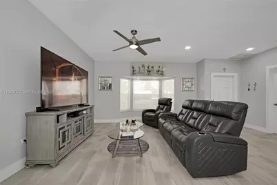 141 El Capitan Dr, Islamorada, FL 33036 - Photo 15