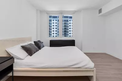 2301 Collins Ave #1019, Miami Beach, FL 33139 - Photo 23