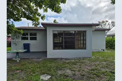 3161 NW 5th St, Lauderhill, FL 33311 - Photo 11