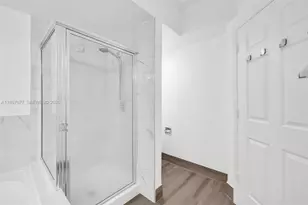 17150 N Bay Rd, Sunny Isles Beach, FL 33160 - Photo 21