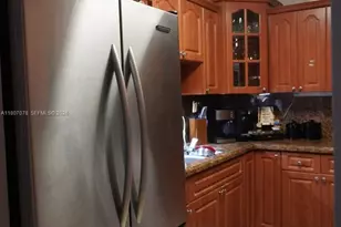 19423 NW 53rd Pl, Miami Gardens, FL 33055 - Photo 11