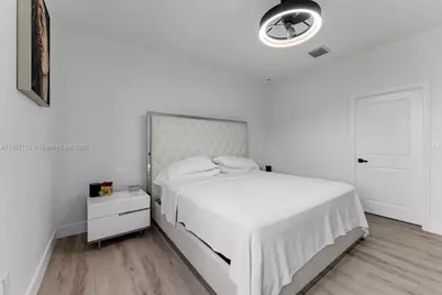 617 SW 11th St, Florida City, FL 33034 - Photo 15