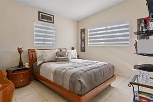 881 NW 177th Terrace, Miami Gardens, FL 33169 - Photo 11