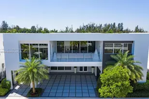 10242 NW 75th Terrace, Doral, FL 33178 - Photo 1