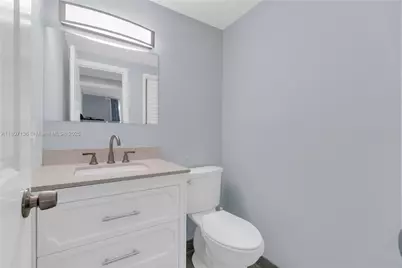 4400 Hillcrest Dr #107A, Hollywood, FL 33021 - Photo 17