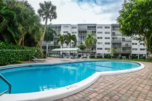 1425 Atlantic Shores Blvd, Hallandale Beach, FL 33009 - Photo 19