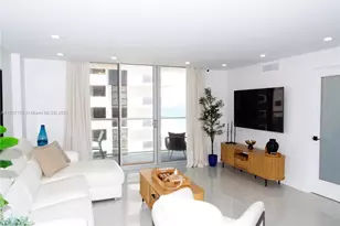 5701 Collins Ave, Miami Beach, FL 33140 - Photo 13