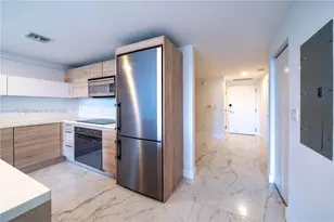 16385 Biscayne Blvd, North Miami Beach, FL 33160 - Photo 1