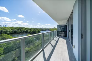 16385 Biscayne Blvd, North Miami Beach, FL 33160 - Photo 29