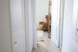 8201 NW 41st St, Doral, FL 33166 - Photo 27