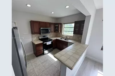 3621 Ponce De Leon Blvd, Coral Gables, FL 33134 - Photo 7