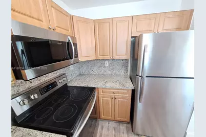 [Address not provided], Miami Beach, FL 33141 - Photo 15