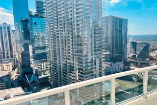 41 SE 5th St, Miami, FL 33131 - Photo 39