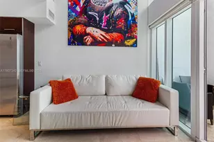 41 SE 5th St, Miami, FL 33131 - Photo 15