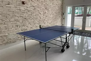 41 SE 5th St, Miami, FL 33131 - Photo 51