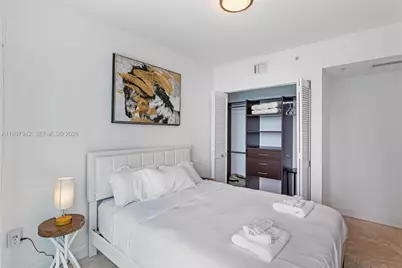 41 SE 5th St #2008, Miami, FL 33131 - Photo 21