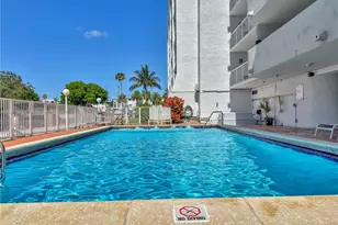 1650 NE 115th St, Miami, FL 33181 - Photo 15