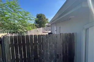 410 Pennsylvania Ave, Fort Lauderdale, FL 33312 - Photo 3