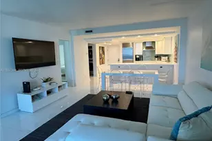 2301 Collins Ave, Miami Beach, FL 33139 - Photo 17