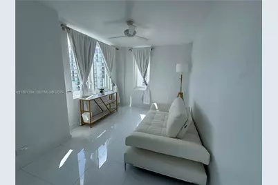 2301 Collins Ave #1538, Miami Beach, FL 33139 - Photo 5