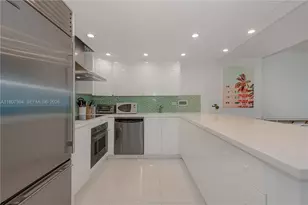 2301 Collins Ave, Miami Beach, FL 33139 - Photo 15