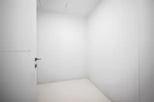 300 Biscayne Blvd Way, Miami, FL 33131 - Photo 25