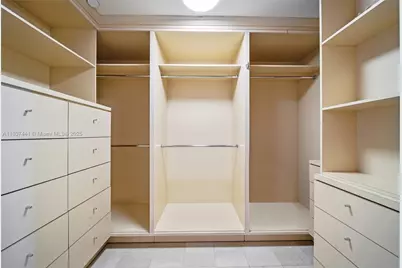 5235 Fisher Island Dr #5235, Miami Beach, FL 33109 - Photo 23