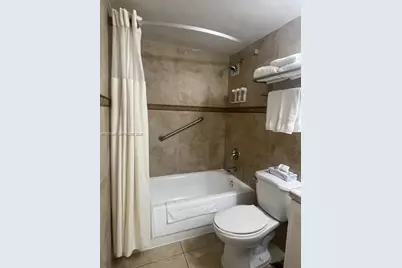 19201 Collins Ave #714, Sunny Isles Beach, FL 33160 - Photo 17