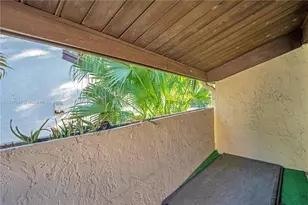 19412 NE 26th Ave, Miami, FL 33180 - Photo 23