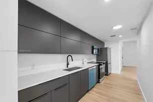 403 SW 12th Ave, Miami, FL 33130 - Photo 5