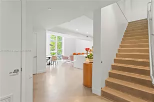 455 NE 39th St, Miami, FL 33137 - Photo 11
