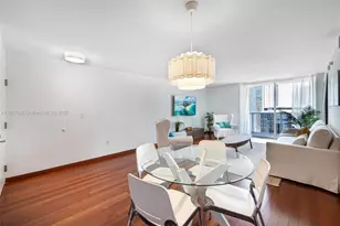 1200 Brickell Bay Dr, Miami, FL 33131 - Photo 5