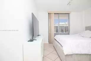 5555 Collins Ave, Miami Beach, FL 33140 - Photo 37