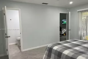 6396 Royal Woods Dr, Fort Myers, FL 33908 - Photo 7