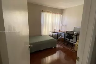 1945 SW 15th St, Deerfield Beach, FL 33442 - Photo 13