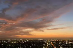 88 SW 7th St, Miami, FL 33130 - Photo 17