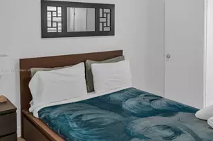 1044 SW 13th Ct, Miami, FL 33135 - Photo 17