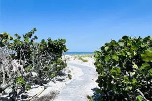 3111 Pass a Grille Way, Saint Petersburg, FL 33706 - Photo 35