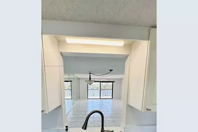 3111 Pass A Grille Way #110, Saint Petersburg, FL 33706 - Photo 3