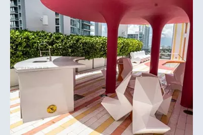 31 SE 6th St #2408, Miami, FL 33131 - Photo 19