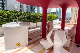 31 SE 6th St, Miami, FL 33131 - Photo 19