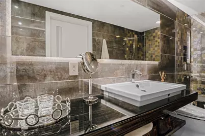 17001 Collins Ave #2501, Sunny Isles Beach, FL 33160 - Photo 21