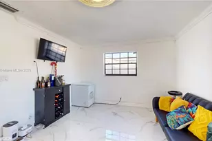 3920 NW 36th Ave, Lauderdale Lakes, FL 33309 - Photo 9