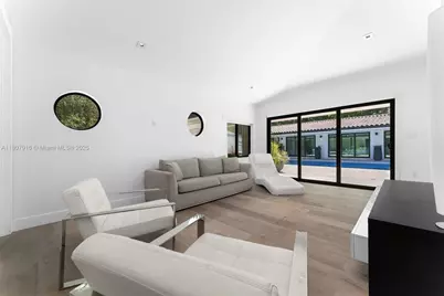 4250 Bay Point Rd, Miami, FL 33137 - Photo 27