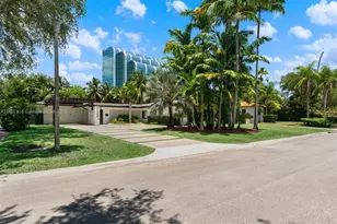 4250 Bay Point Rd, Miami, FL 33137 - Photo 3