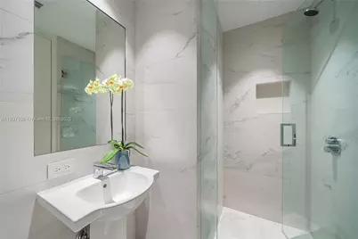 1000 Biscayne Blvd #3201, Miami, FL 33132 - Photo 63