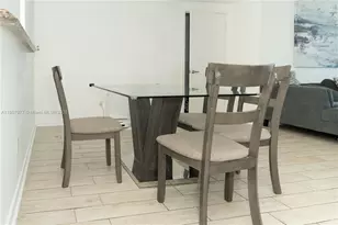 325 S Biscayne Blvd, Miami, FL 33131 - Photo 5